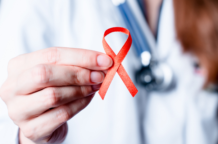 HIV 전염을 예방하는 효과적인 방법은 무엇입니까?