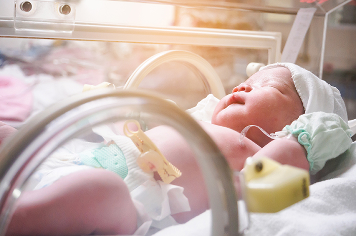Stimmt es, dass zu früh geborene Babys leichter krank werden?