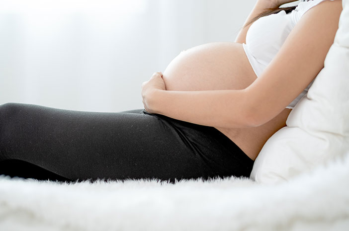 Les oreillers pour femmes enceintes peuvent aider les femmes enceintes qui ont des difficultés à dormir