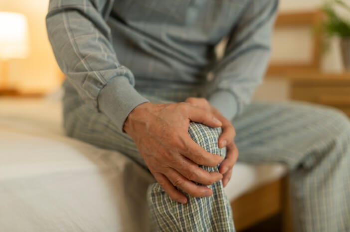 Motive pentru persoanele în vârstă susceptibile la osteoartrita