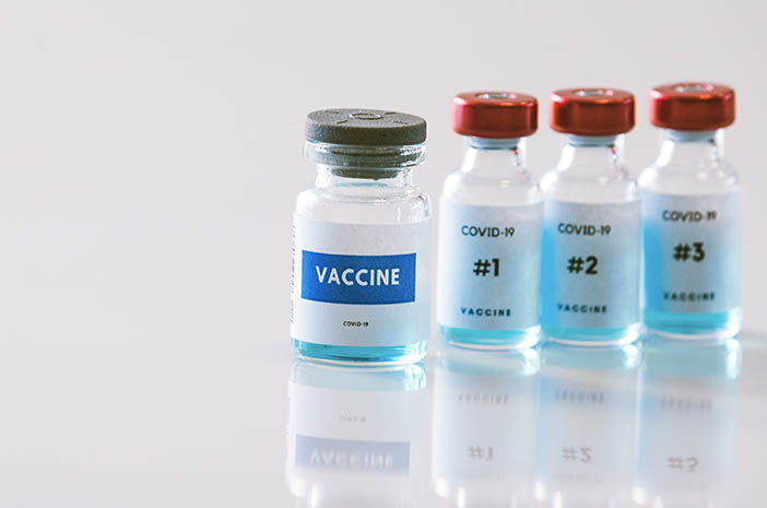 Знайомство з вакциною для носового спрею проти COVID-19, яку випробовують