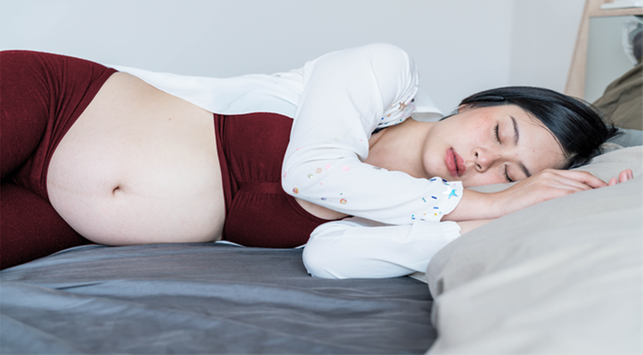 Quand les femmes enceintes doivent-elles se reposer totalement ?
