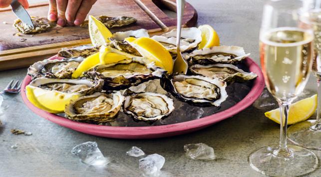 La razón por la que las ostras no se pueden comer crudas