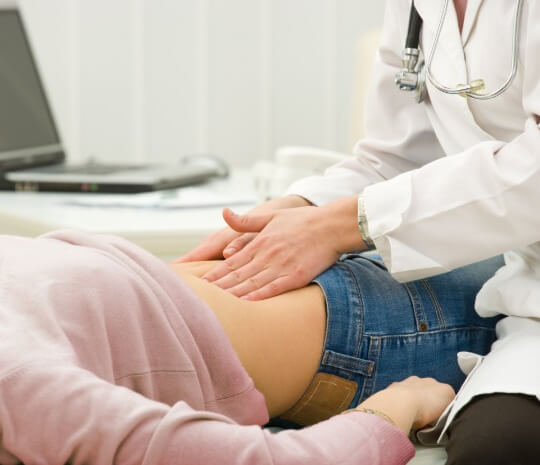 유착 태반은 자궁을 제거해야만 치유될 수 있다는 것이 사실입니까?