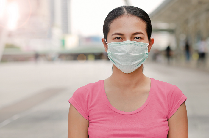 천연두와 유사하지만 구강 내에서 싱가포르 독감은 어린이를 더 자주 공격합니다