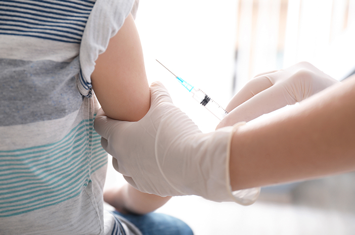 Mödrar, vet hur man övertalar barn som är rädda för att bli injicerade med vaccinationer