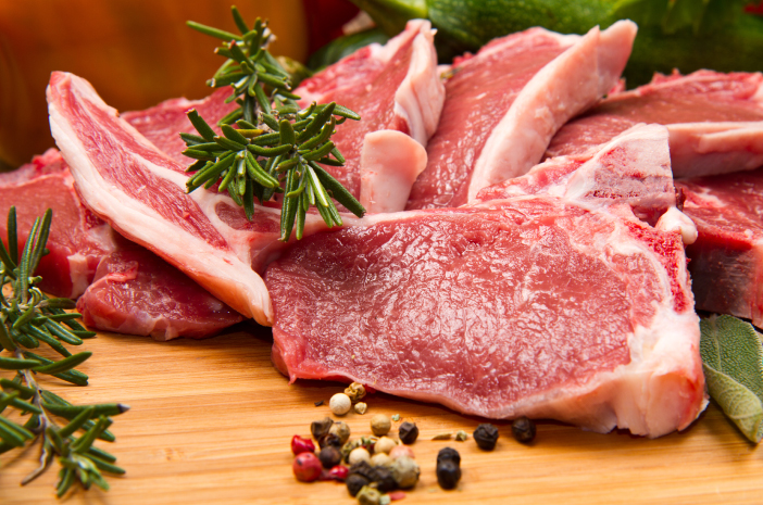 Eid al-Adha 동안 염소와 쇠고기, 어느 것을 선택해야합니까?